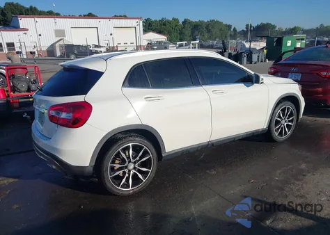 2016 Mercedes-Benz Gla 250 z USA, uszkodzony, nr VIN WDCTG4EB9GJ216499